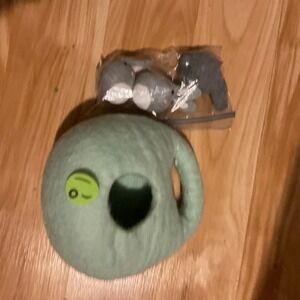 Lovevery the babbler Hideaway Pod and‎ Plush rabbit bunny Toys Felt Cozy Nest